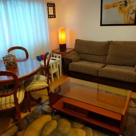 Daire Corunna Piso Acogedor 3 Hab. Amplias Wifi Arteixo